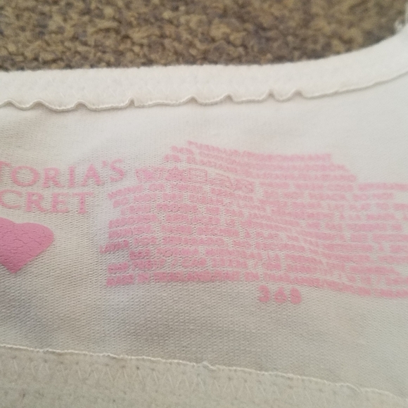 VICTORIA'S SECRET BRA - Picture 2 of 3